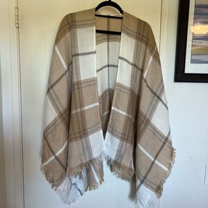 Plaid Tan and White Wrap/Cover